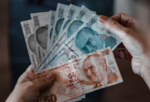 Sosyal Yardımlar Zamlandı Kim Ne Kadar Alacak? Yeni Maaşlar ve Güncel Ödemeler
