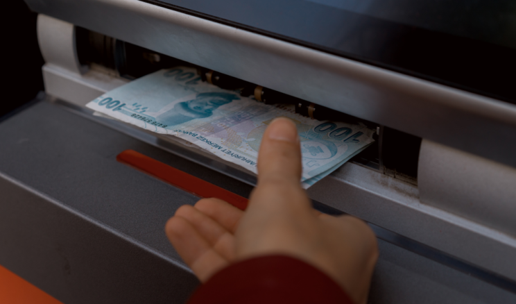  Evlenen Gençlere 2 Yıl Ödemesiz 250 Bin TL!