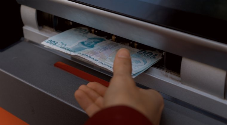  Evlenen Gençlere 2 Yıl Ödemesiz 250 Bin TL!