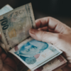 Okula Giden Çocuğu Olan Ailelere 12 Ay Boyunca 13 Bin 470 TL Destek